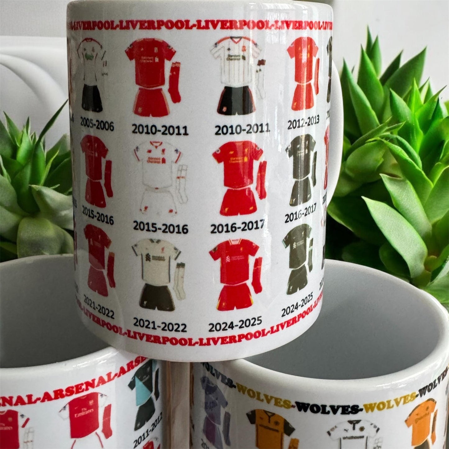 football kit mugs |football team |personalised| mug for football fans| Christmas gift| kits| football| football kits